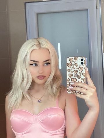 Камилла Hot Вип Мостовской